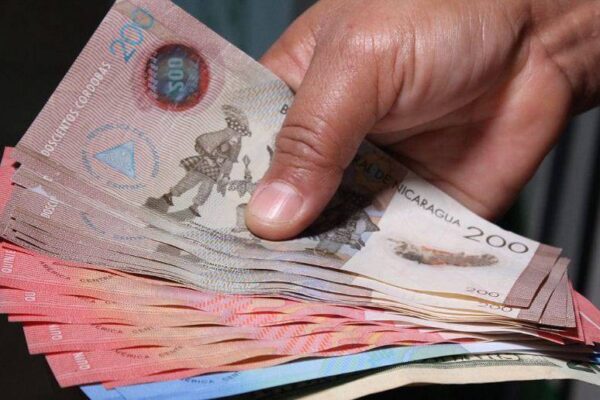 Gobierno de Nicaragua anuncia pago de salarios