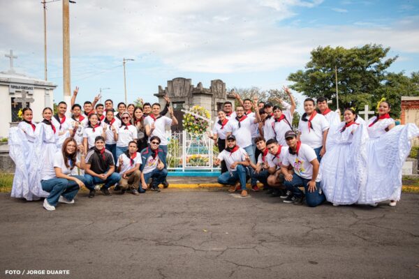 Homenaje a la guerrillera Nora Astorga en reconocimiento a su legado