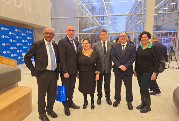 Misión nicaragüense en Rusia participa en mesa redonda con más de 70 diplomáticos