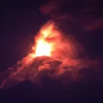 Más de 1.000 evacuados por erupción del volcán de Fuego en Guatemala