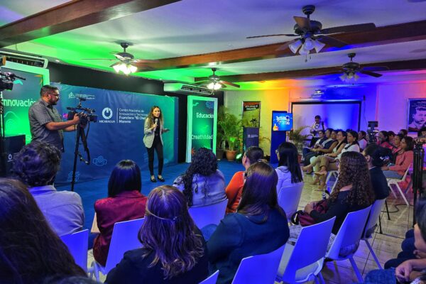 El futuro tecnológico en Nicaragua tiene rostro de mujer