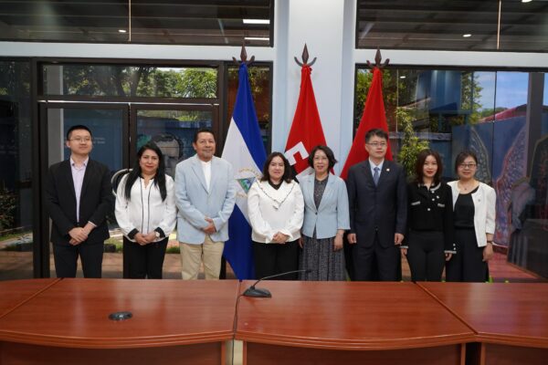 Delegación de China visita Nicaragua para fortalecer cooperación educativa