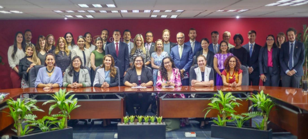 Delegación nicaragüense se reúne con la Secretaría de las Mujeres en México