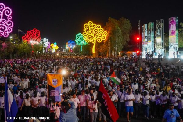 Con amor y coraje Nicaragua camina por la paz