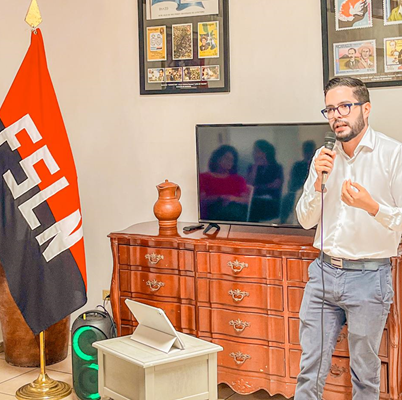 Embajada de Nicaragua en El Salvador conmemora el Día de la Dignidad Nacional con emotivo conversatorio