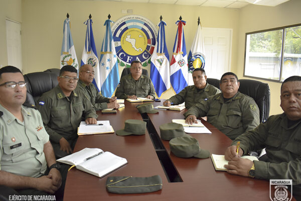 Ejército de Nicaragua fortalece cooperación regional con participación en diplomado sobre uso de la fuerza