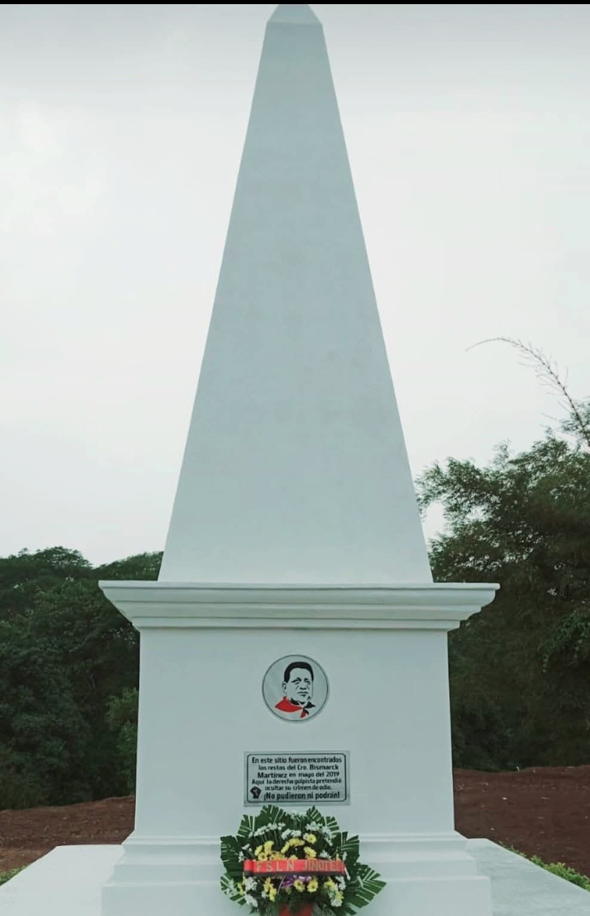 Jinotepe honra la historia con monumento a Bismarck Martínez