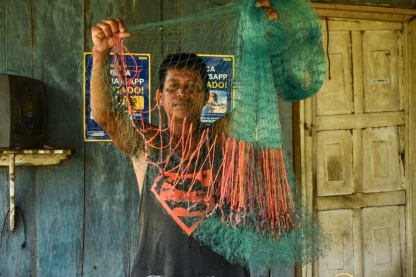 Entre redes y recuerdos: la historia de un pescador