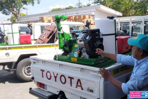 Gobierno refuerza lucha antiepidémica con nueva entrega de equipos de fumigación