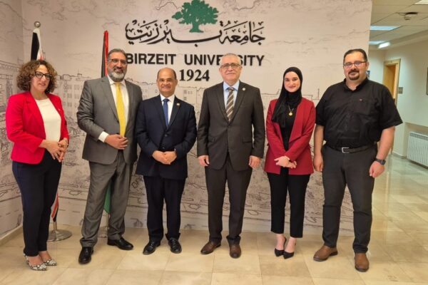 El Embajador Gadiel Arce Mairena visita la Universidad de Birzeit en Palestina