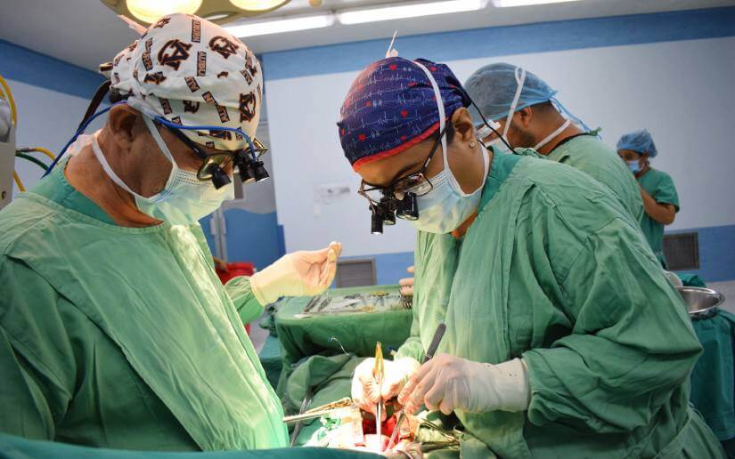 Fortalecen neurocirugías pediátricas con tecnología de punta en Hospital La Mascota
