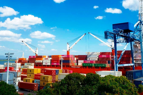 Puertos comerciales recibieron más de 150 mil toneladas de carga