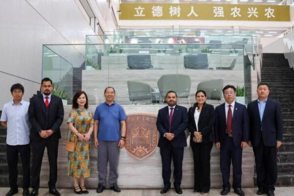 Delegación nicaragüense visita Universidad de Agricultura de China para fortalecer cooperación científica