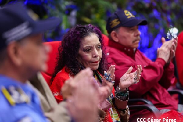 Nuestra lucha es por la paz, la dignidad y el bienestar de nuestro pueblo