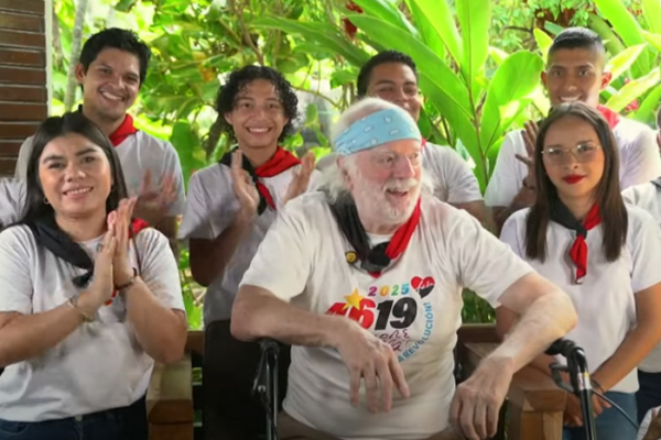 Brian Wilson: “Nicaragua es una luz de esperanza para el mundo entero”