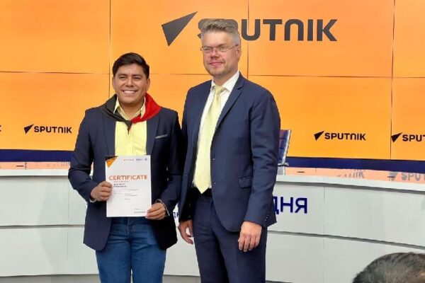 Delegado nicaragüense culmina formación en Agencia Sputnik, Rusia