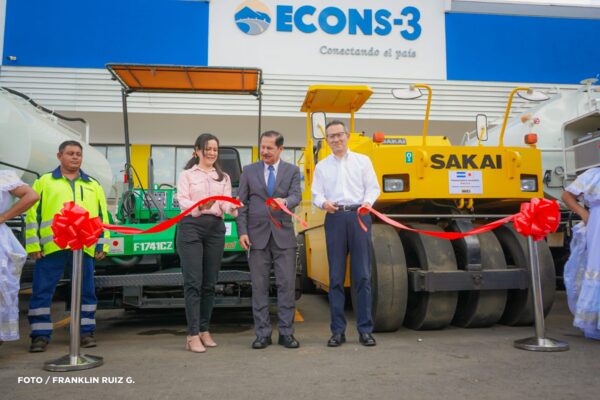 Japón dona siete equipos de construcción para fortalecer infraestructura vial en Nicaragua