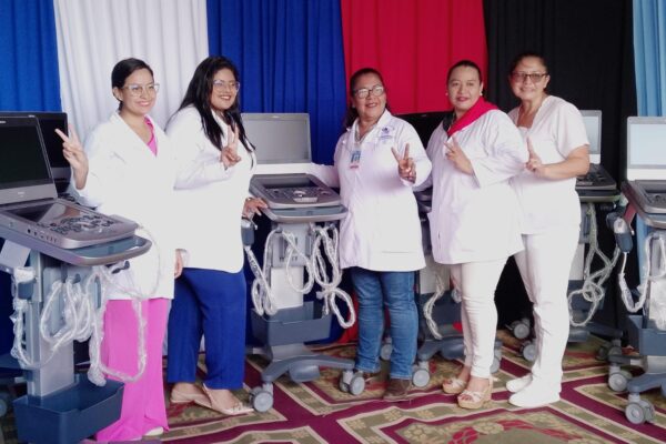 MINSA fortalece atención médica con entrega de 47 equipos de ultrasonido portátil