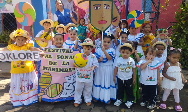 Al sonar de la marimba, celebramos el Folclore con alegría y cultura