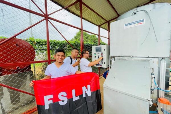 Entregan moderno incinerador en Hospital Héroes y Mártires para cuidar la vida y salud del pueblo