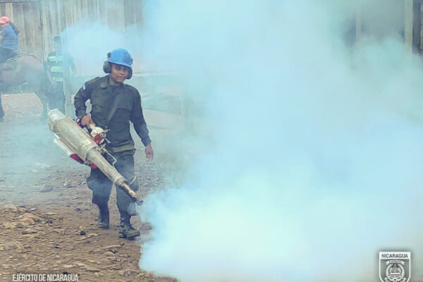 Ejército apoya jornada de salud en Prinzapolka