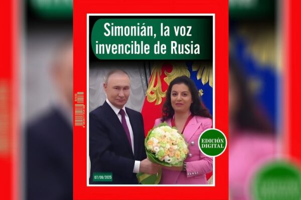 Simonián, la voz invencible de Rusia