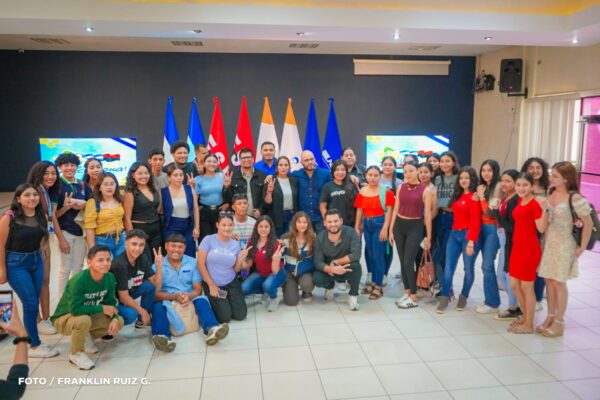 Red de Jóvenes Comunicadores impulsa taller de podcast para estudiantes