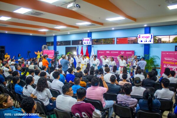 MINED realiza Simposio de Intercambio de Experiencias en Educación Física y Deporte