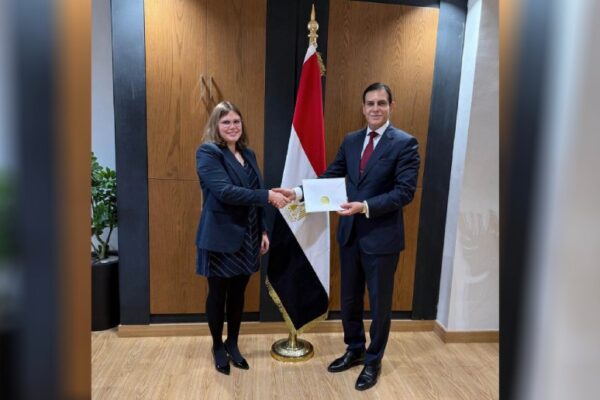 Nicaragua consolida vínculos con Egipto tras entrega de Copias de Estilo en El Cairo