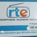 Burkina Faso lanza radio educativa para acercar el conocimiento al pueblo