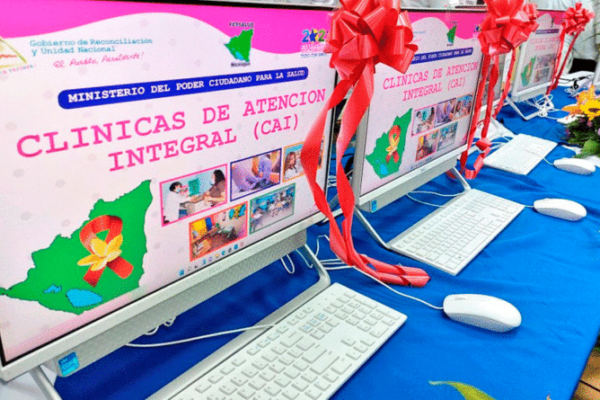 Salud pública se fortalece con entrega de tecnología y nuevos proyectos