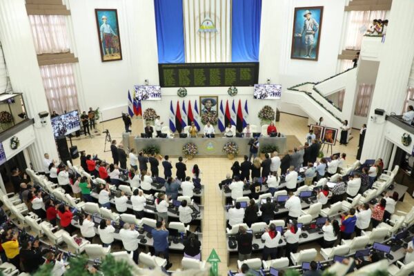 Asamblea Nacional rinde homenaje histórico al Libertador Simón Bolívar