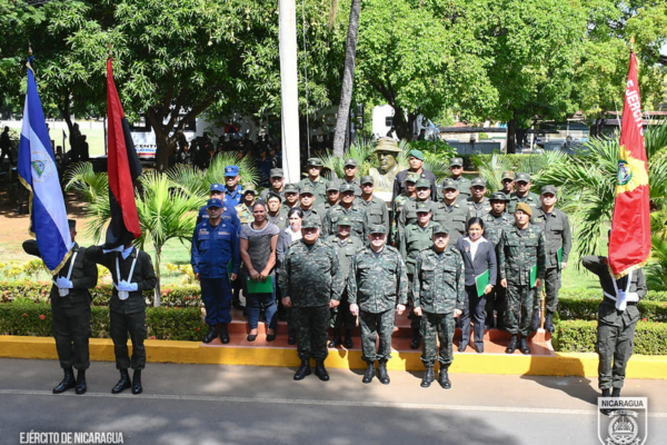 Ejército nicaragüense destaca valores en acto de Emulación Patriótica