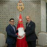Embajador Carlos Díaz Moreira Presenta Copias de Estilo ante Autoridades de Túnez