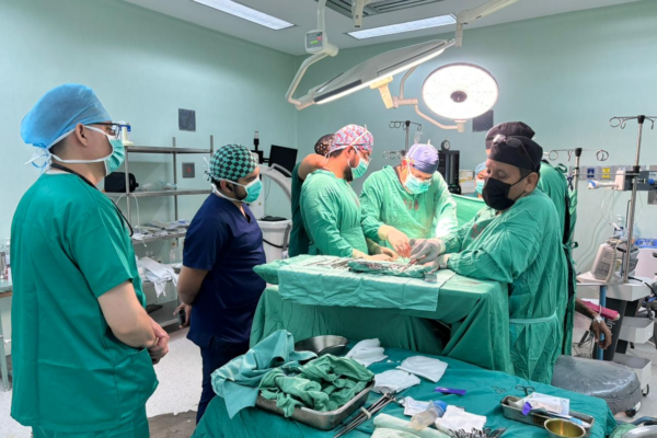 Cirugías ortopédicas gratuitas devuelven movilidad y esperanza a pacientes de Nicaragua