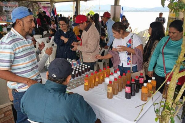 Ferias de Emprendedores impulsan economía y prosperidad en Nicaragua