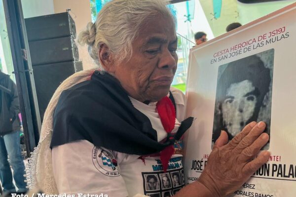 Héroes de San José de las Mulas son recordados en emotiva expo fotográfica