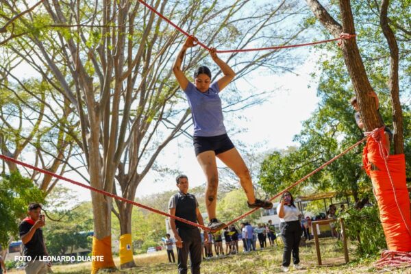 Juventud universitaria protagoniza jornada Retos Extremos en la UNAN-Managua