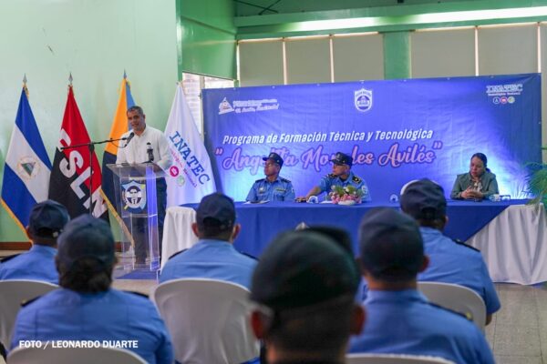 Más capacidades, mejor servicio: Policía Nacional inicia ciclo formativo 2026