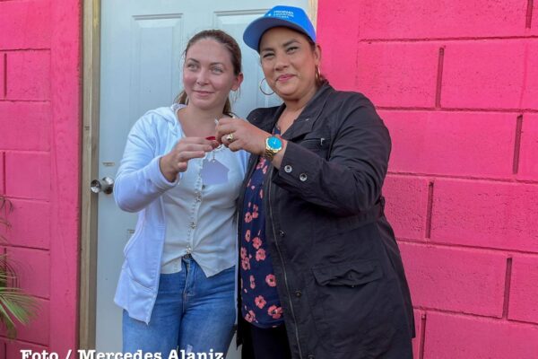 De la espera a la realidad: 100 familias estrenan casa en la Urbanización Caminos del Río