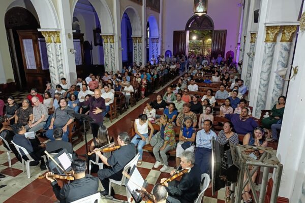 Réquiem de Mozart conmueve al público nicaragüense
