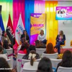 Mujeres Comunicadoras en Revolución: Voces que Inspiran a Nuevas Generaciones