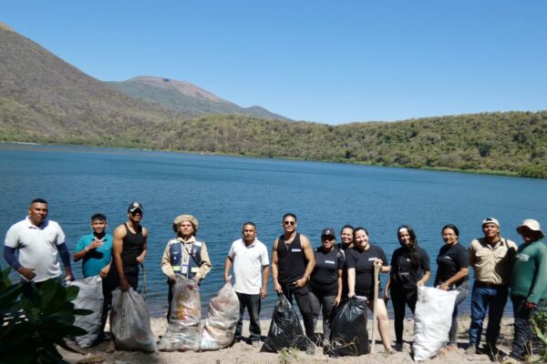 Gobierno Sandinista impulsa limpieza y conservación en laguna El Tigre