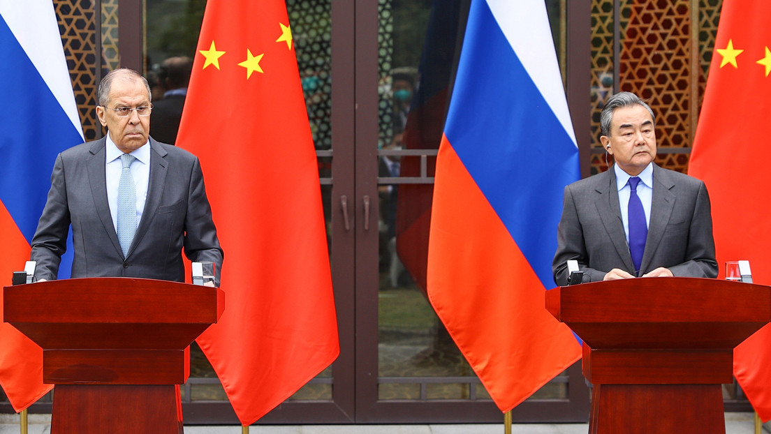 «Inaceptable»: Rusia y China condenan los ataques de EE.UU. e Israel contra Irán