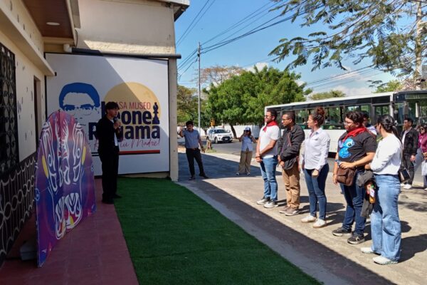 Juventud conmemora natalicio de Leonel Rugama con arte y memoria histórica