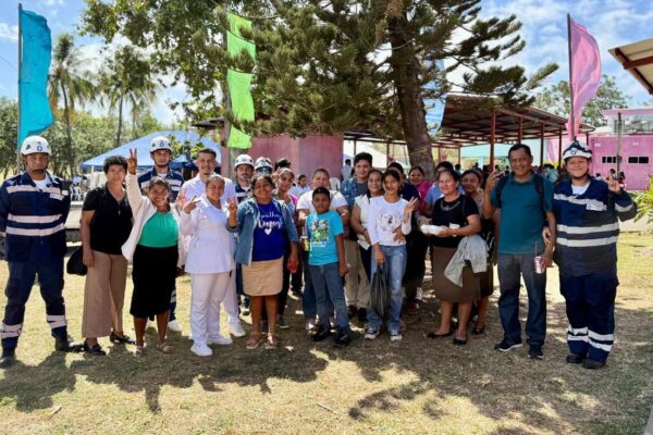 Familias de Rivas reciben atención gratuita en Mega Feria de Neurocirugía