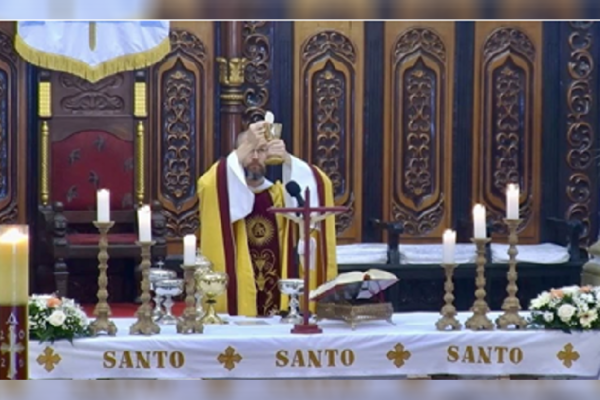 Familias de Matagalpa viven con fe y alegría el Domingo de Resurrección