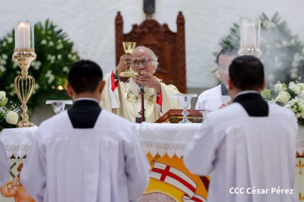 Declaraciones de Su Eminencia Reverendísima Cardenal Leopoldo Brenes después de la Misa Crismal.