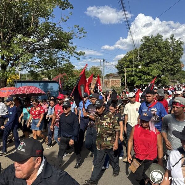 Foto de Recorrido de la Antorcha de la Inmortalidad rinde homenaje al Comandante Germán Pomares