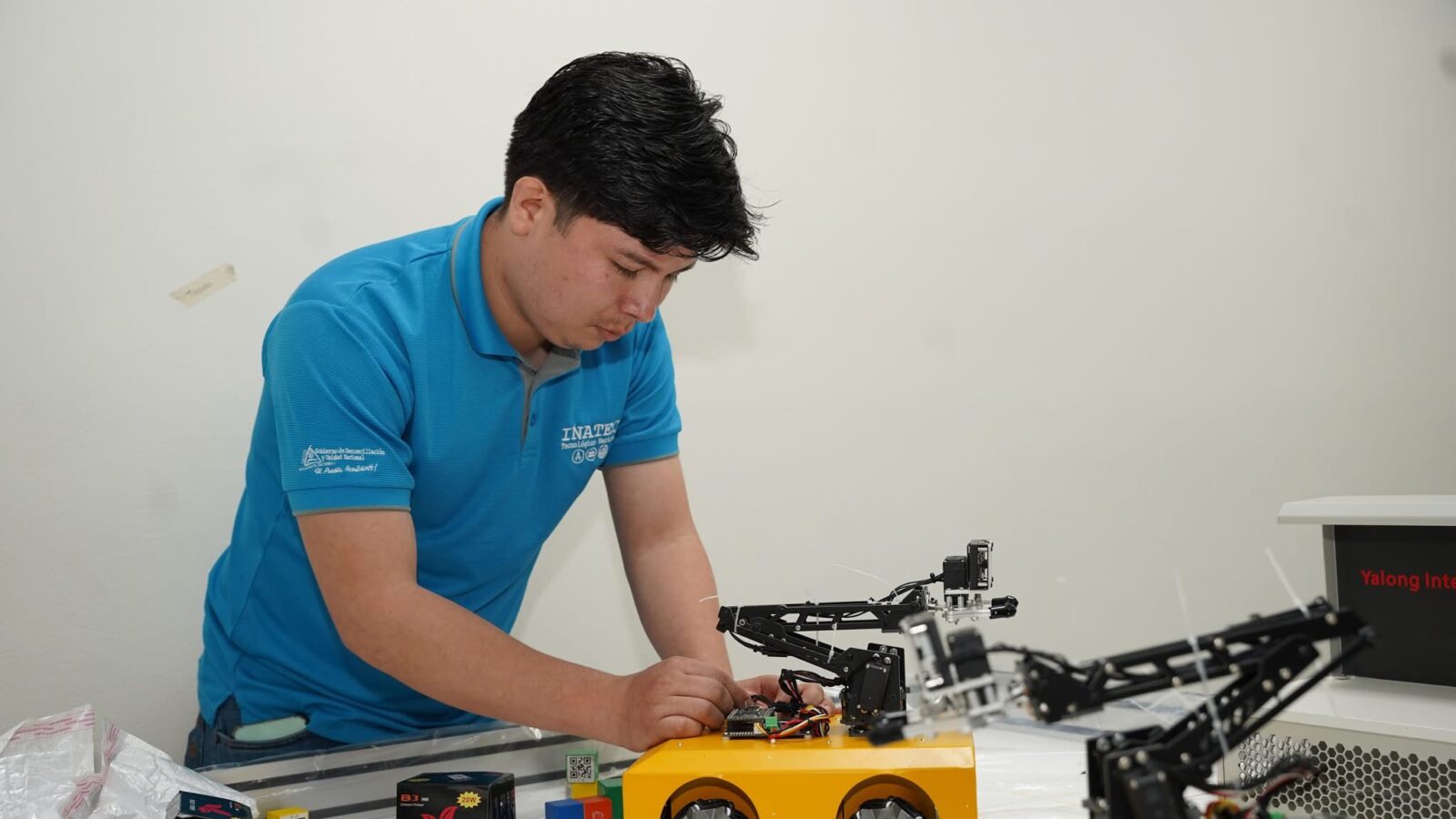 Nicaragua avanza en formación tecnológica con el Taller Luban
